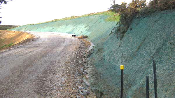 hydromulching on a very steep slope erosion control